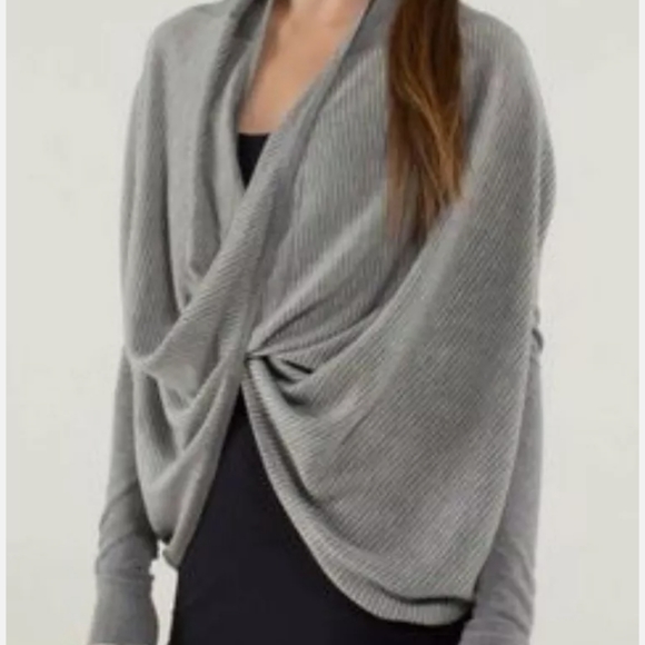 Lululemon iconic wrap sweater 4 - Picture 2 of 7